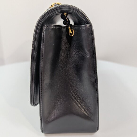 Chanel Vintage 3-Series Black Quilted Lambskin Diana Single Flap Bag - Picture 4 of 16